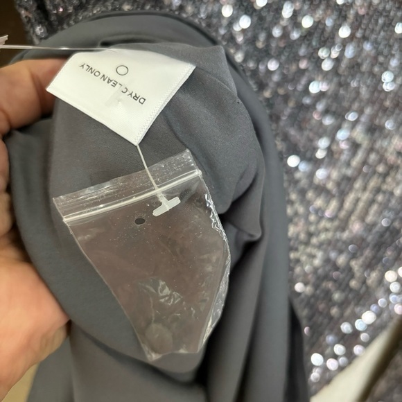 Camila Coelho sequin mini dress. Size medium - Picture 10 of 10